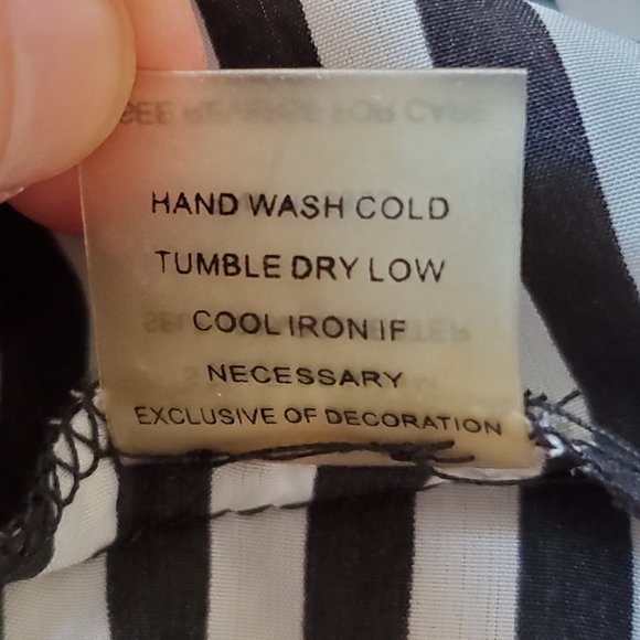 41 Hawthorn Black and White Striped Tabbed sleeve Blouse Size S - Picture 7 of 7